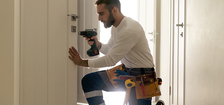 Mailbox Lock Installation Expert in East Rancho Dominguez, California