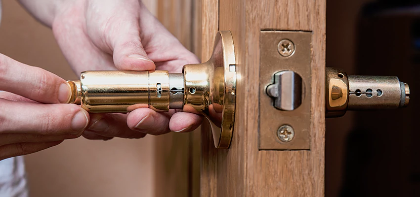 Padlock Lock Replacement Assistance in East Rancho Dominguez, CA